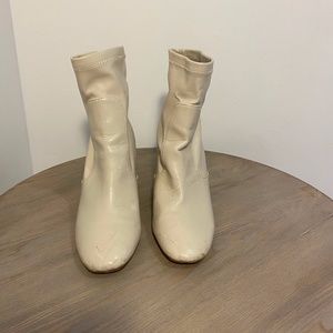 Zara Creme Booty